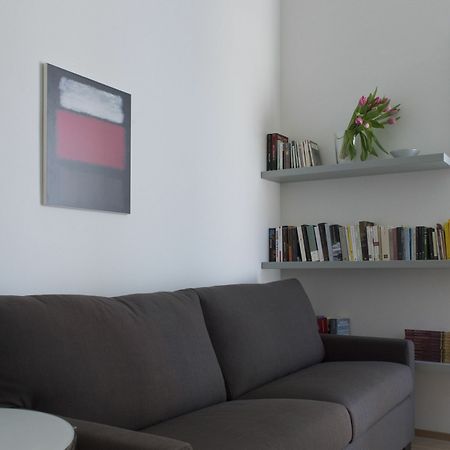 Cavour Apartment Milan Bagian luar foto